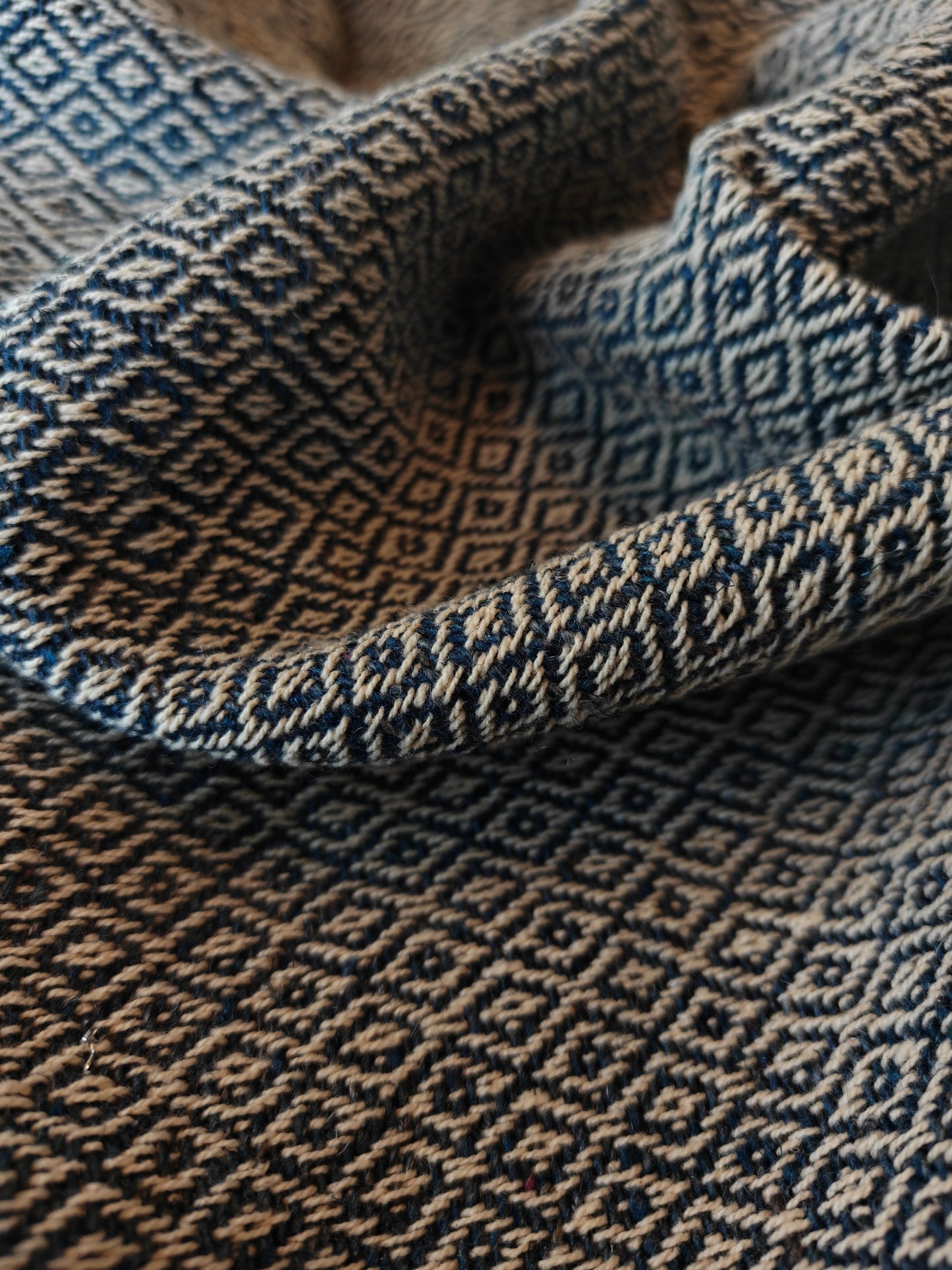 Laos - Premium Handloom