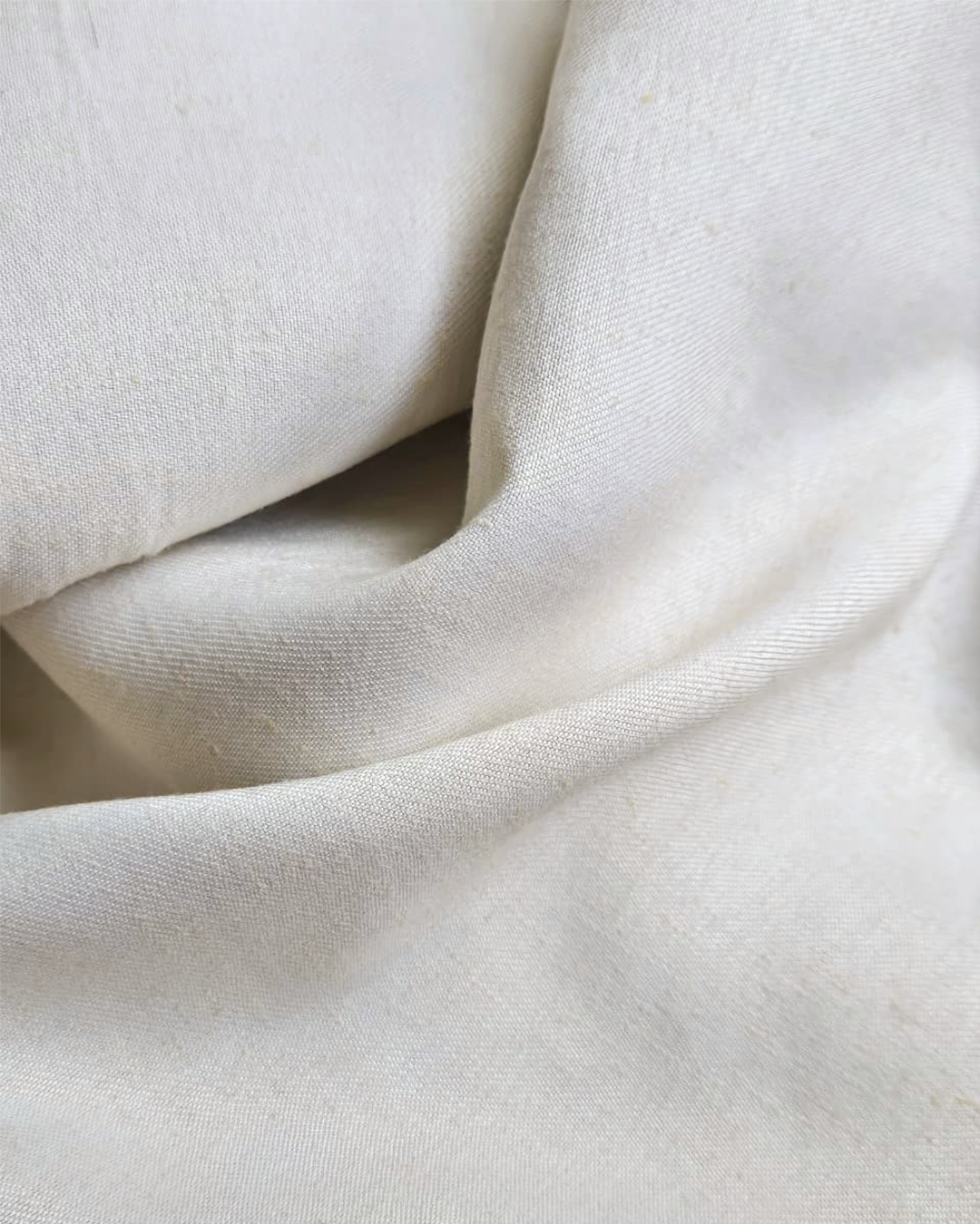 Valley - Pasture White